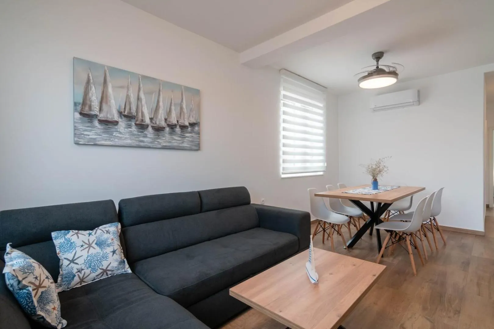 Crowonder Luxury Pag New Apartments With Seaview Pag Town