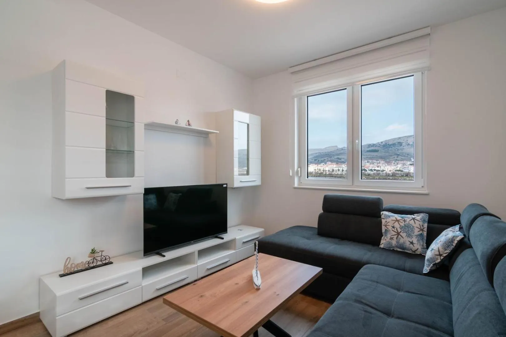 Crowonder Luxury Pag New Apartments With Seaview Pag Town 0*,