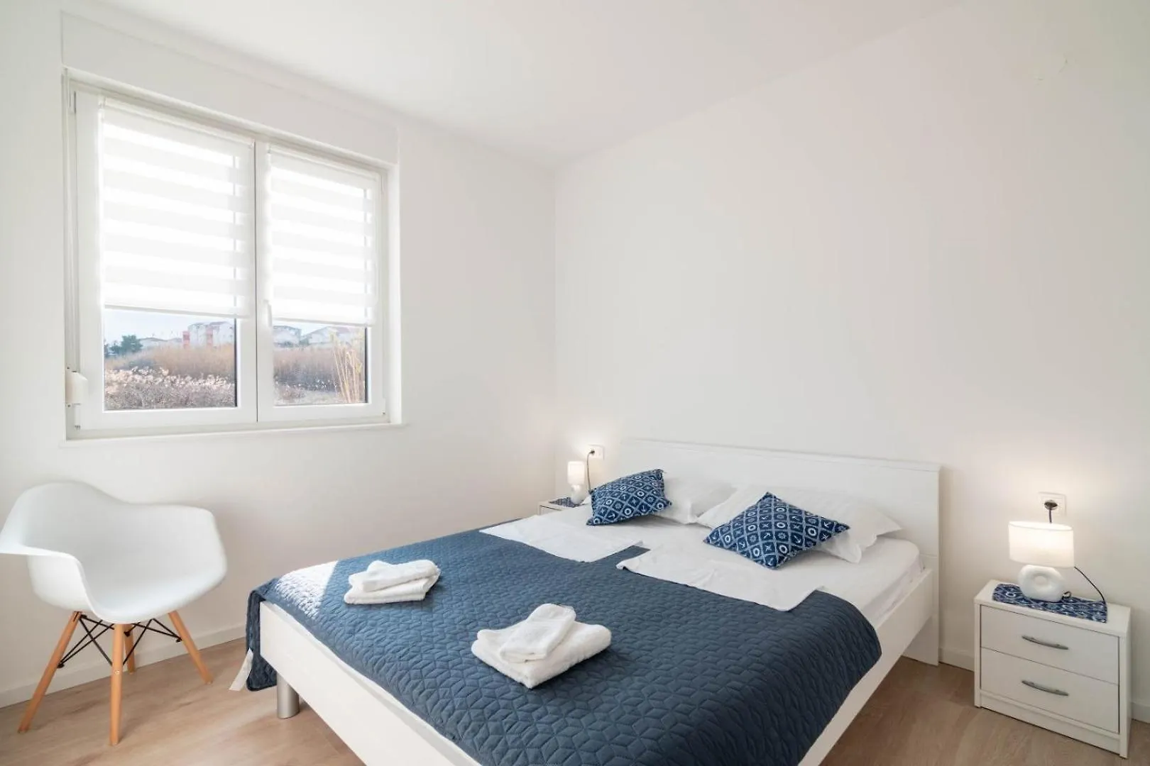 Crowonder Luxury Pag New Apartments With Seaview Pag Town