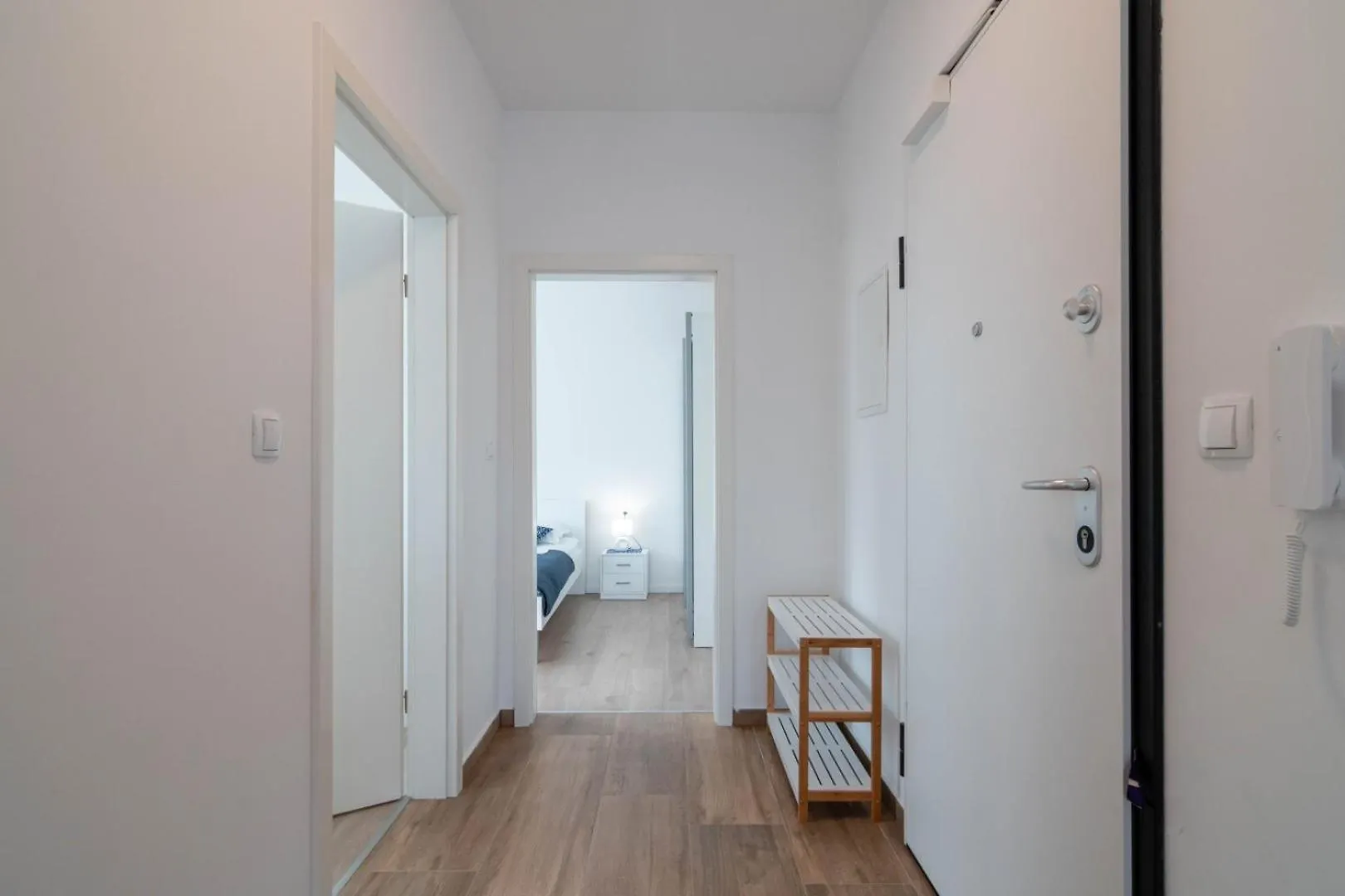 Crowonder Luxury Pag New Apartments With Seaview Pag Town Croacia